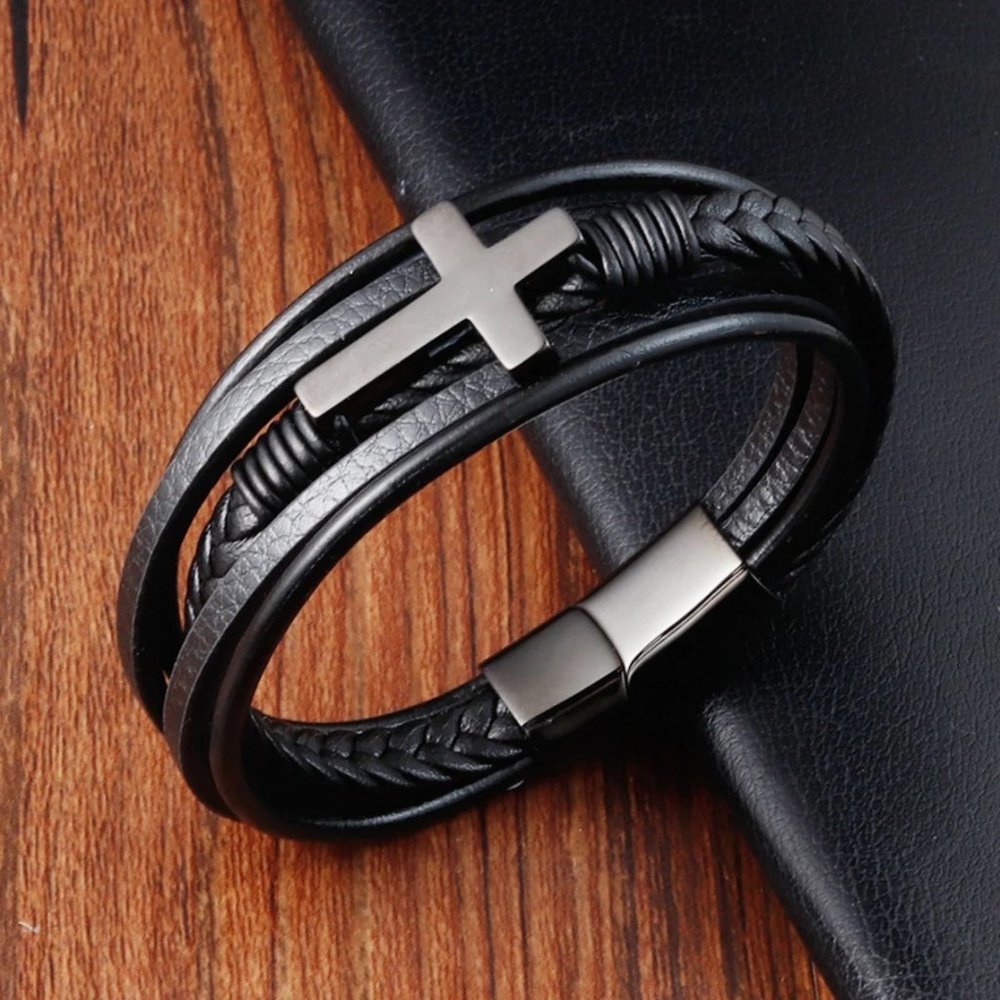 Men's Cross Charm Bracelet Multi-Layer Braided Leather Bracelet Magnetic Clasp